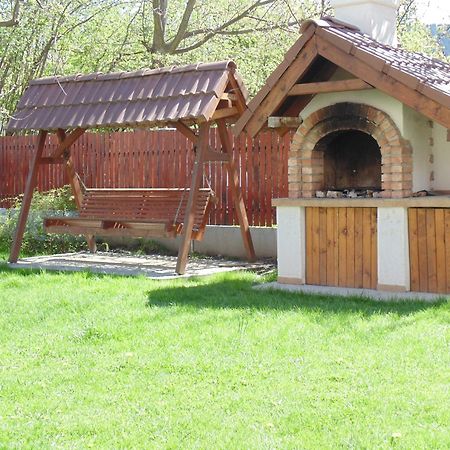 ホテル Casa Dancs コバスナ エクステリア 写真